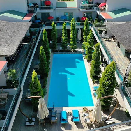 The D 4* Çeşme