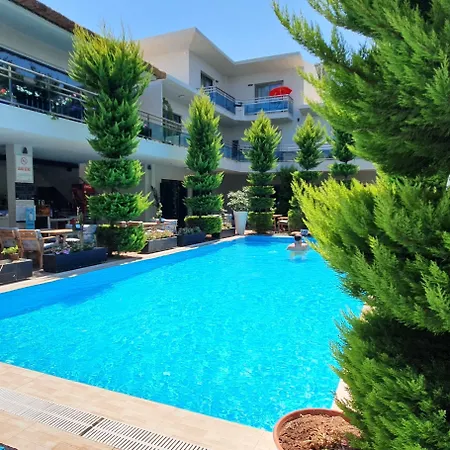 Hotel The D Çeşme