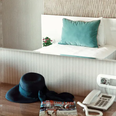 Hotel The D Cesme