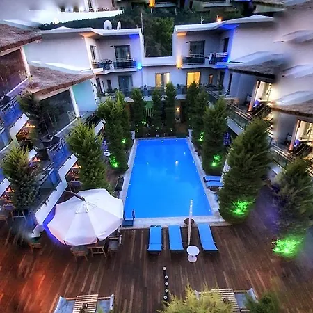 The D 4* Çeşme